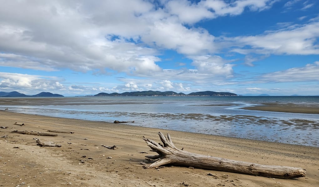 Wide tidal beach on the Pacific