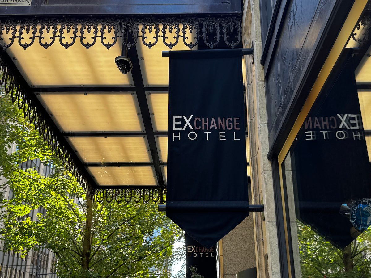 EXchange Hotel Vancouver - An Executive Hotel